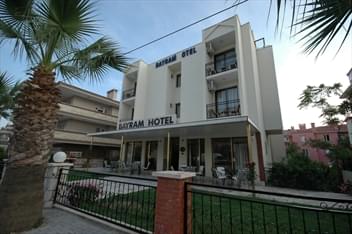 Bayram Hotel Çeşme