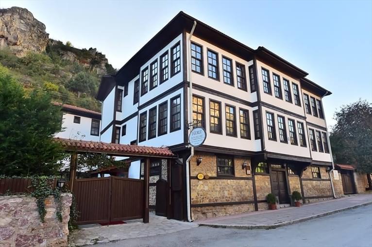 Kastamonu Uğurlu Konakları Rezervasyon