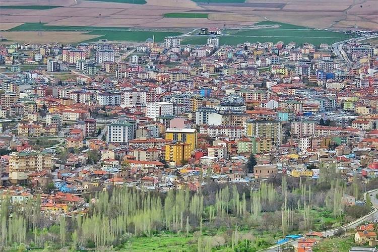 kayseri ilceleri kayseri nin tarihi ve dogal guzellikleri ile populer 16 ilcesi