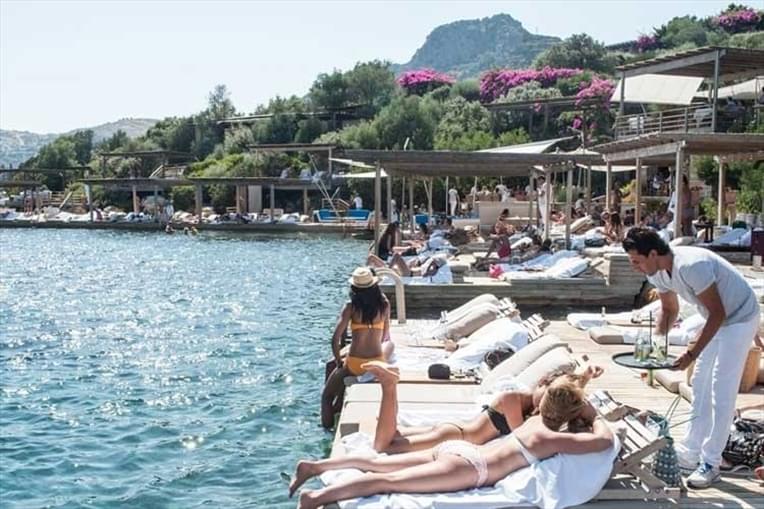 Bodrum Daki Maca Kizi Nda Bir Lahmacun Ve Ayran 80 Lira Oldu Magazin Haberleri